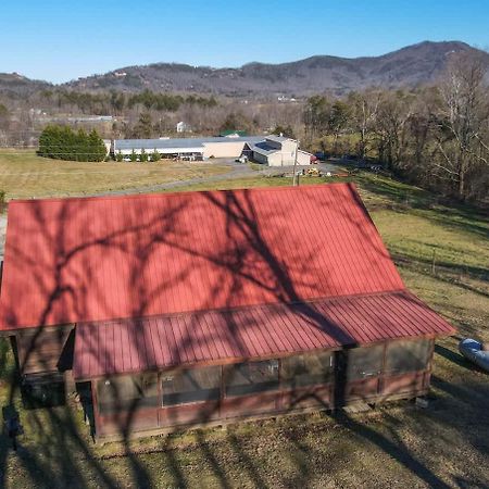 Beautiful View! Log Cabin,Fireplace,Hot Tub,Arcade,Pool,Fishing Sevierville Zewnętrze zdjęcie