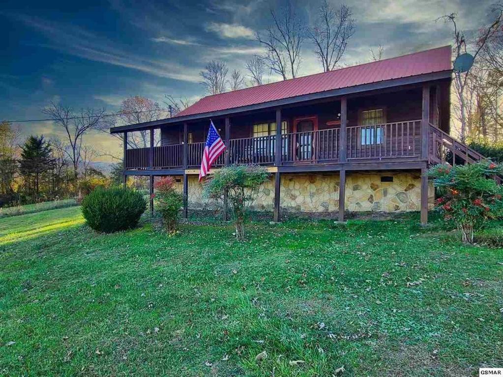 Beautiful View! Log Cabin,Fireplace,Hot Tub,Arcade,Pool,Fishing Sevierville Zewnętrze zdjęcie